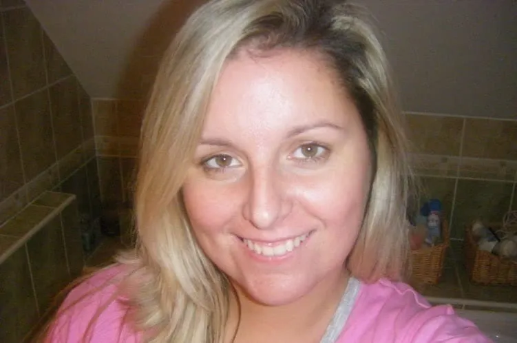 Loubna, 26 ans — rencontre libertine à Le Chambon-Feugerolles