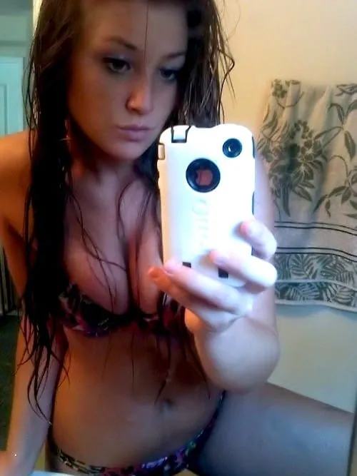 Loriane, 30 ans — rencontre libertine à Aurillac