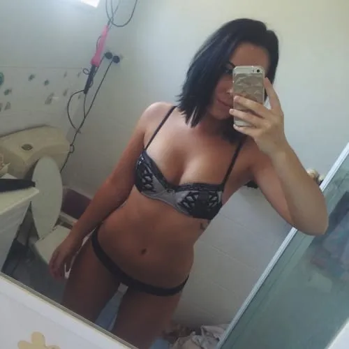Candice, 22 ans — rencontre libertine à Pornic