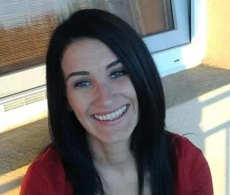 Léana, 24 ans — rencontre libertine à Le Bouscat