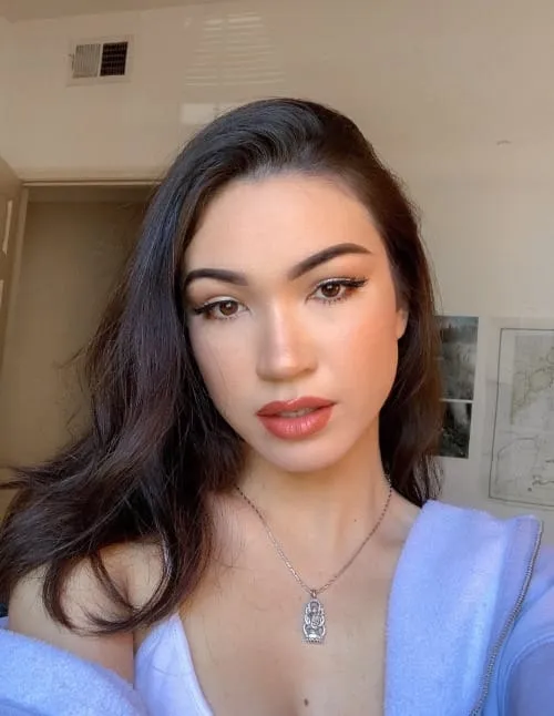 Mya, 24 ans — rencontre libertine à Lillers