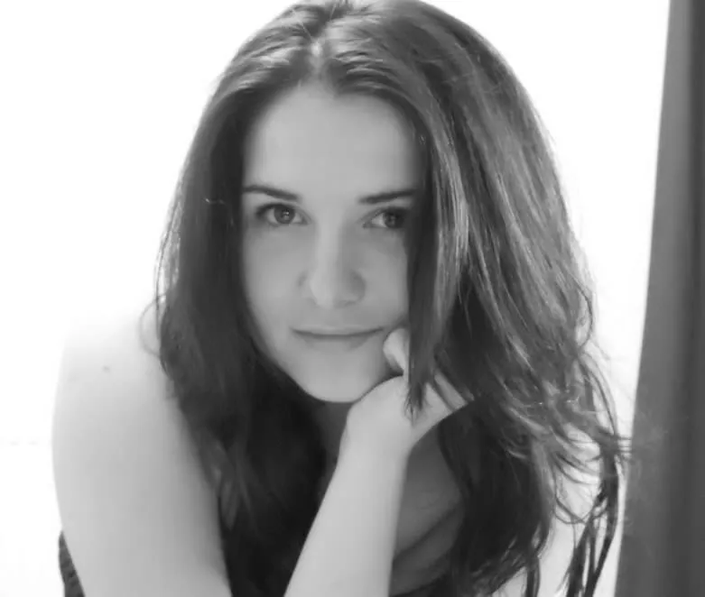 Iris, 32 ans — rencontre libertine à Marseille