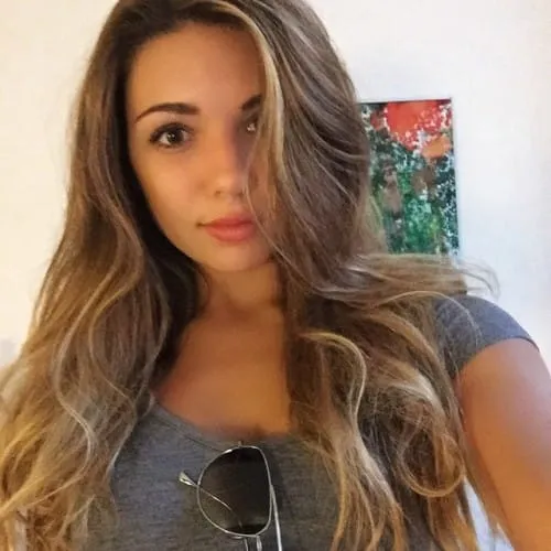 Louiza, 27 ans — rencontre libertine à Feignies