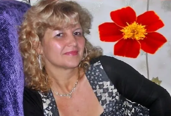 Kelly, 32 ans — rencontre libertine à Mayenne