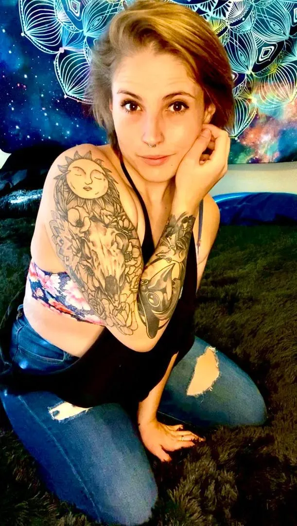 Jeanne, 20 ans — rencontre libertine à Saint-Chamas