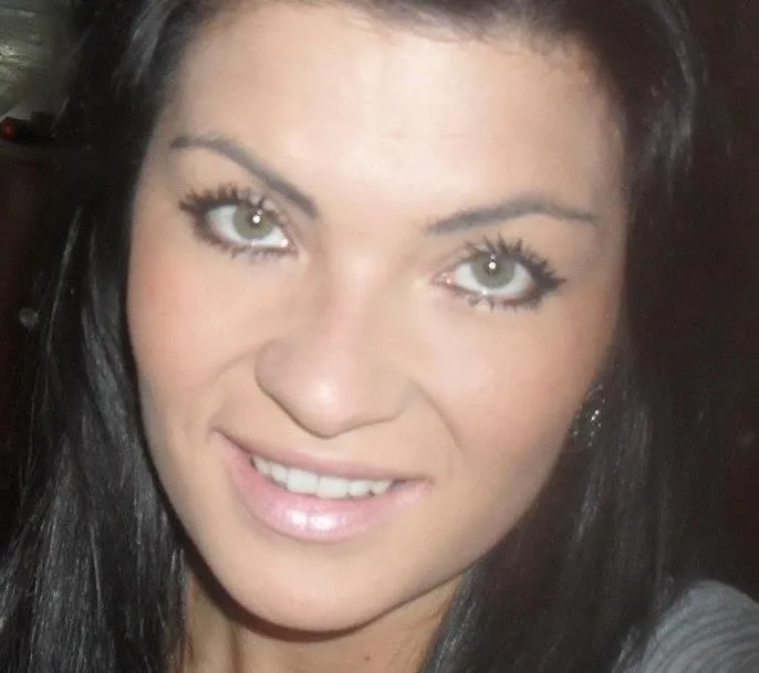Ariane, 27 ans — rencontre libertine à Sérignan