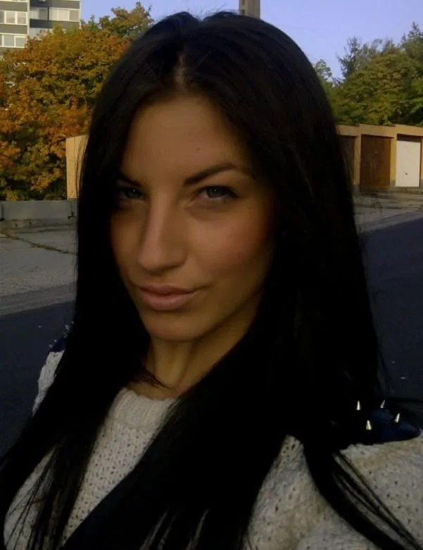 Émeline, 25 ans — rencontre libertine à Strasbourg