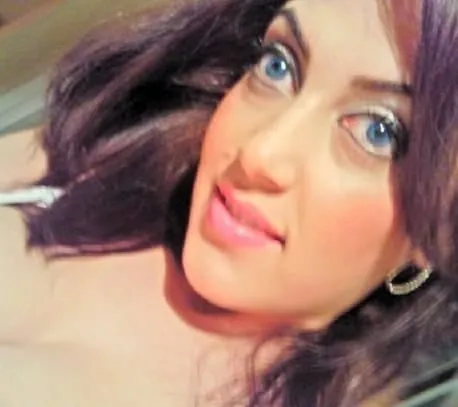 Bouchra, 28 ans — rencontre libertine à Auchel