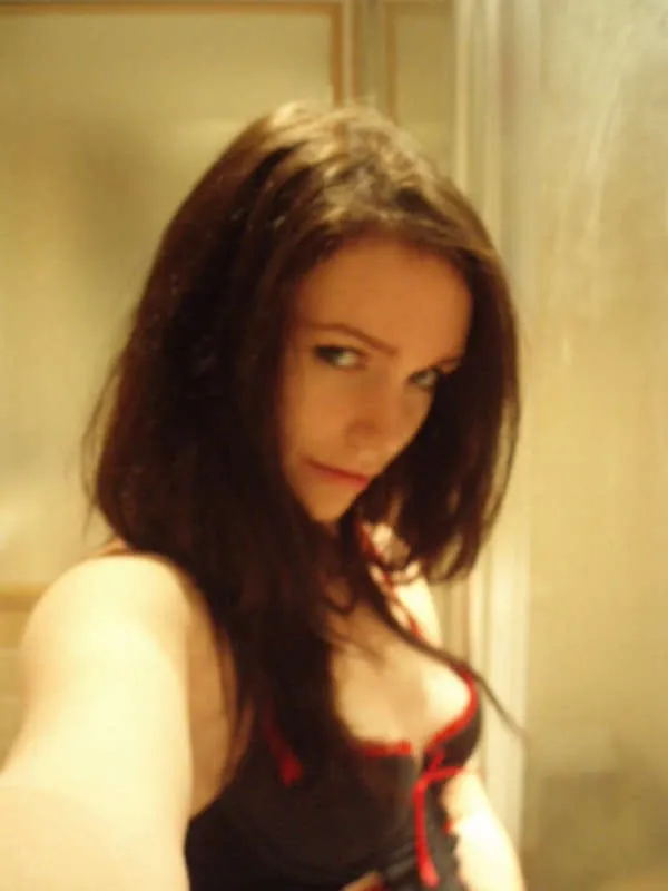 Leïla, 42 ans — rencontre libertine à Courcelles-lès-Lens