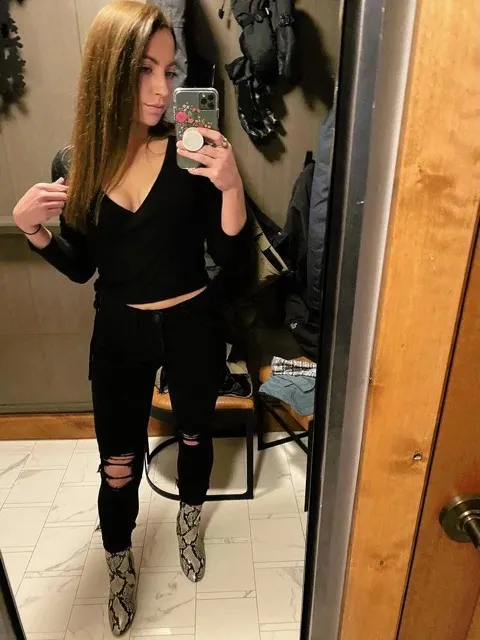 Victoire, 32 ans — rencontre libertine à Limeil-Brévannes