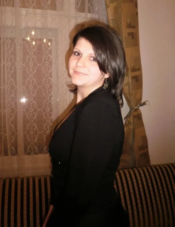 Aurore, 22 ans — rencontre libertine à Bordeaux