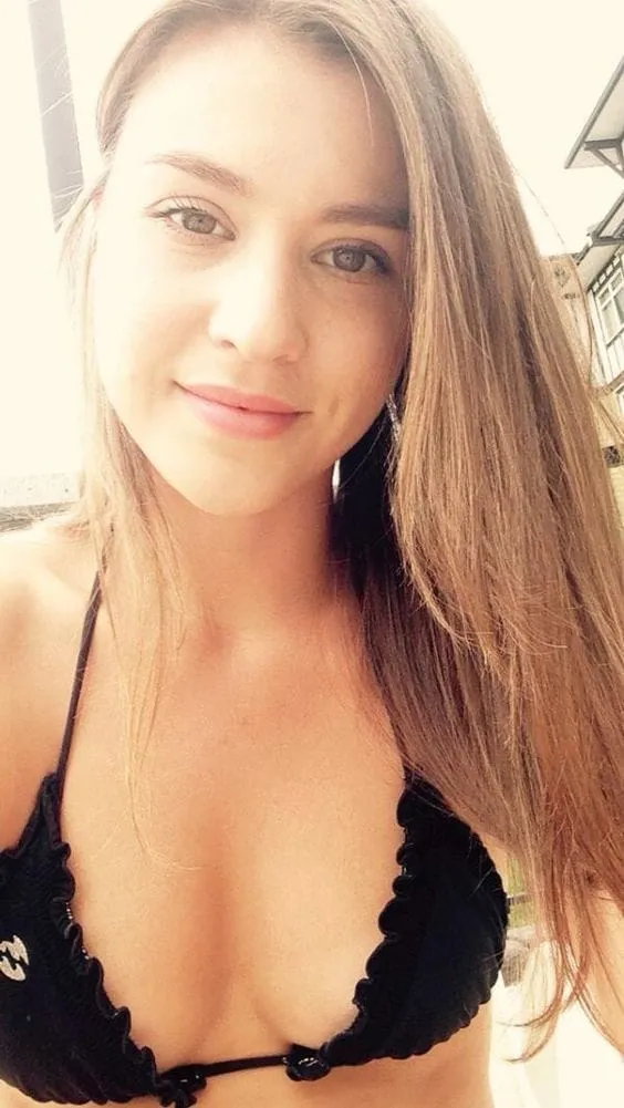 Suzanne, 29 ans — rencontre libertine à Lucé