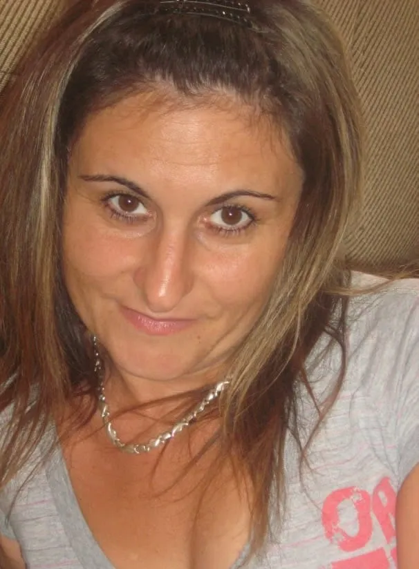 Jenna, 23 ans — rencontre libertine à Vitry-le-François