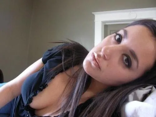 Hiba, 29 ans — rencontre libertine à Bidart