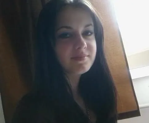 Mila, 24 ans — rencontre libertine à Le Tampon